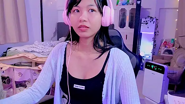 Kana G online show from 03.07.25