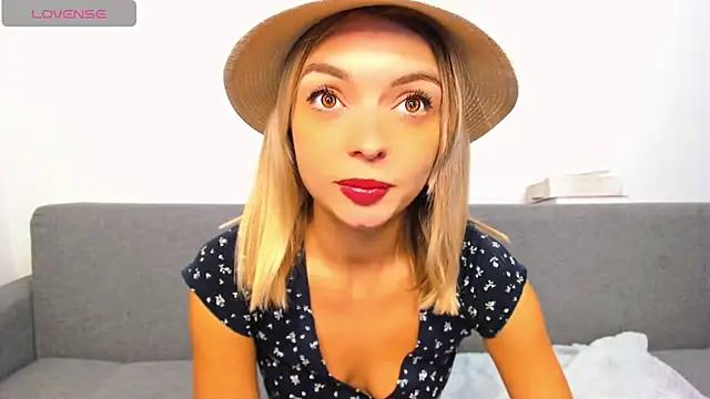  ellen meow  online show from 10.12.25