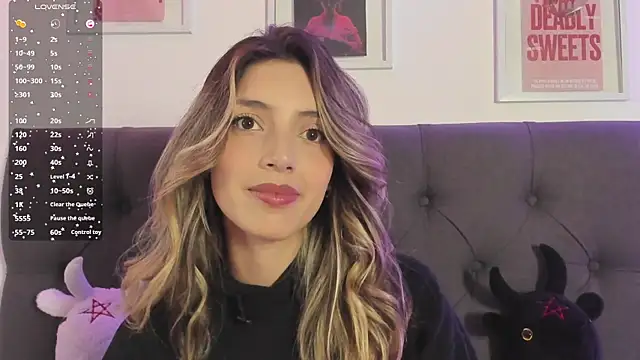 IsadoraGalle  online show from 03.27.26