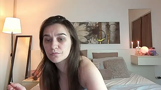 Snapshot of JoyCasidy chatting on 01.13.25 JoyCasidy online show from 01.13.25