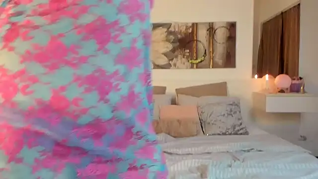 Snapshot of JoyCasidy chatting on 03.08.25 JoyCasidy online show from 03.08.25