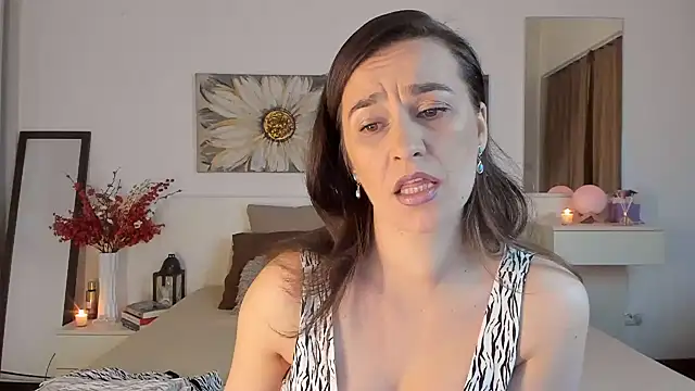 Snapshot of JoyCasidy chatting on 03.15.25 JoyCasidy online show from 03.15.25