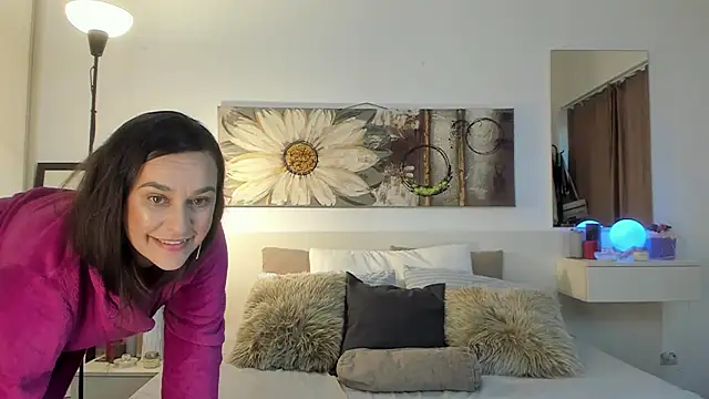 Snapshot of JoyCasidy chatting on 10.03.25 JoyCasidy online show from 10.03.25