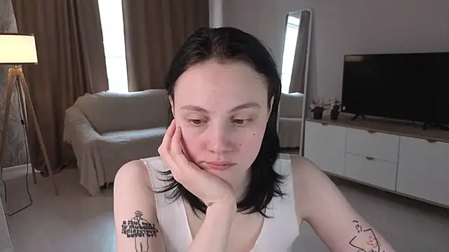 MaryCoopeer online show from 04.30.26