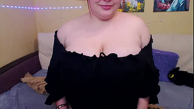 JuliaKeln online show from 02.16.25