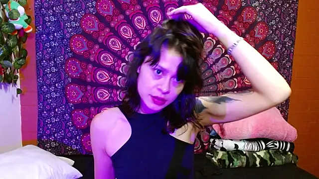 AbbySccott online show from 03.13.25