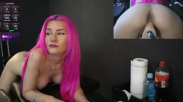 Snapshot of ClaraStylezZ chatting on 01.09.25 ClaraStylezZ online show from 01.09.25