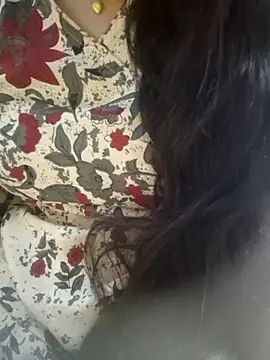 Snapshot of Meghanahyd chatting on 12.03.25 Meghanahyd online show from 12.03.25