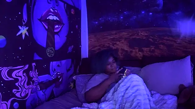 AutumnHart online show from 12.30.24