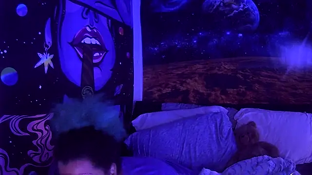 AutumnHart online show from 01.06.25