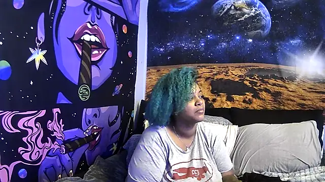 AutumnHart online show from 01.13.25