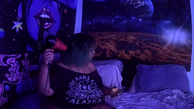 AutumnHart online show from 01.27.25