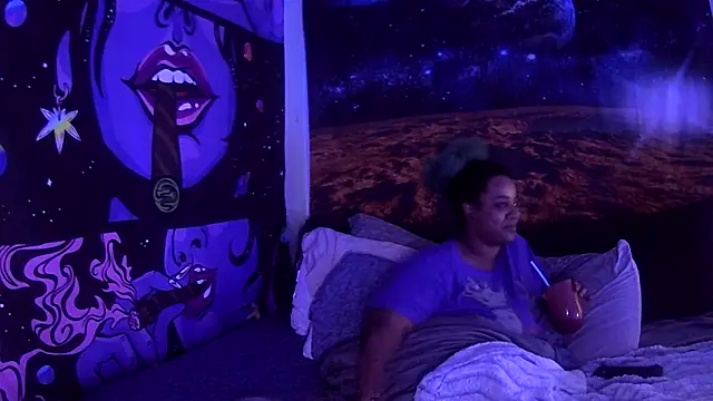 AutumnHart online show from 01.29.25