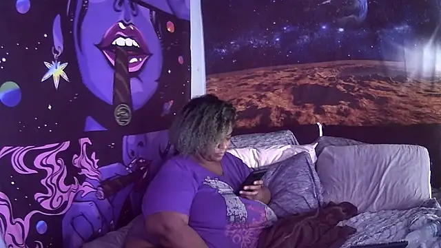 AutumnHart online show from 02.10.25