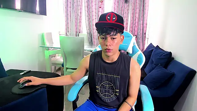 Franco Rizzo  online show from 02.04.25