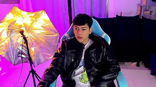 Franco Rizzo  online show from 11.24.25