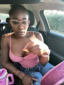 VixenCapri online show from 12.24.24