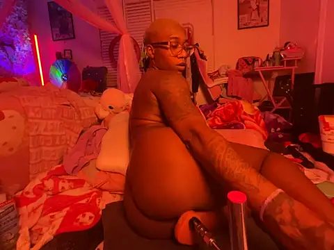 VixenCapri online show from 04.09.26