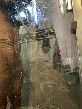 RoodoggXL online show from 03.04.25