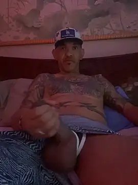 RoodoggXL online show from 09.30.25