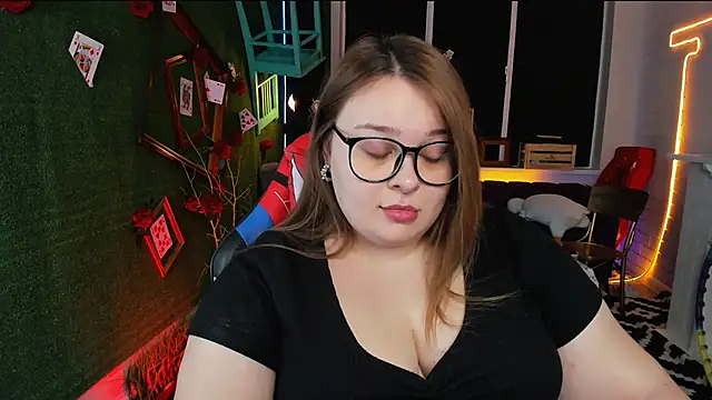 KimberlyMaran online show from 02.22.25