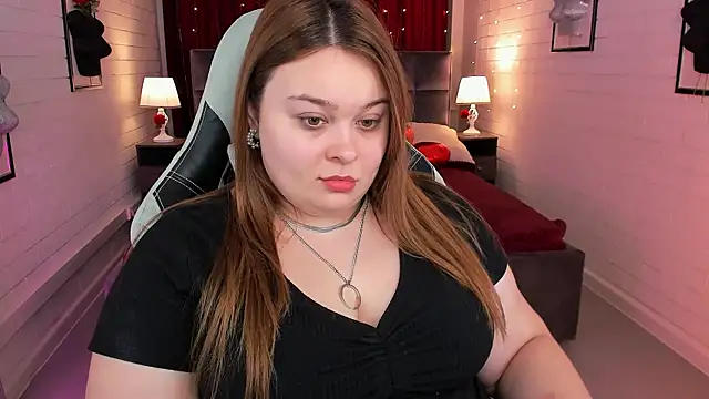 KimberlyMaran online show from 02.26.25