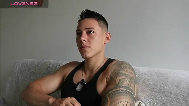 Muscle King Cum online show from 07.17.26