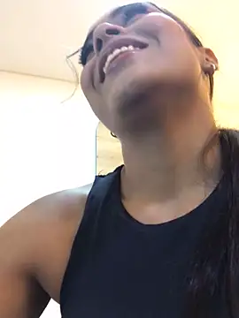 JuanaSimons online show from 01.27.25