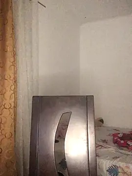 JuanaSimons online show from 09.28.25