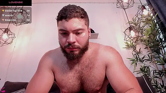 SebastianVilla  online show from 03.21.25