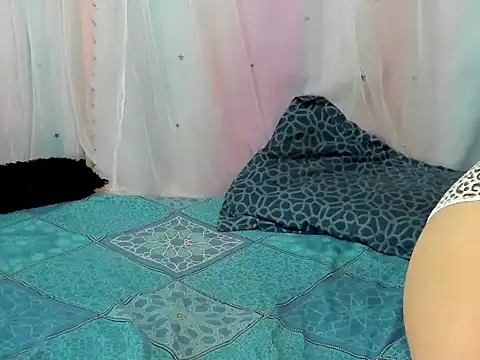 aliissa more online show from 02.04.26