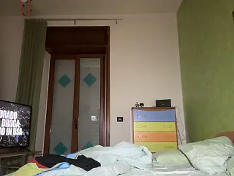 Snapshot of Drogon1000 chatting on 02.24.26 Drogon1000 online show from 02.24.26