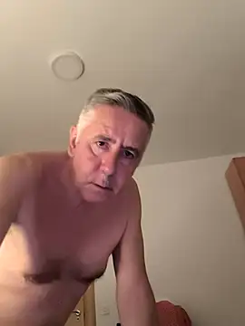 parejamlga58 online show from 10.12.25