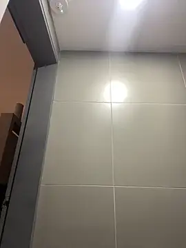 Emilia Bakerr online show from 02.17.25