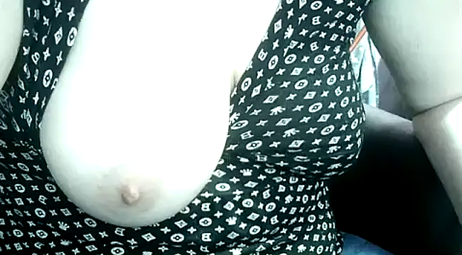 Lucinka1 online show from 01.15.25