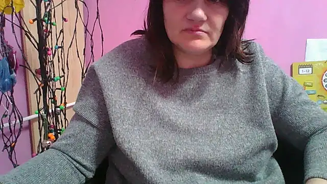 Lucinka1 online show from 03.17.25