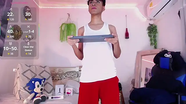 huge armound online show from 11.20.25