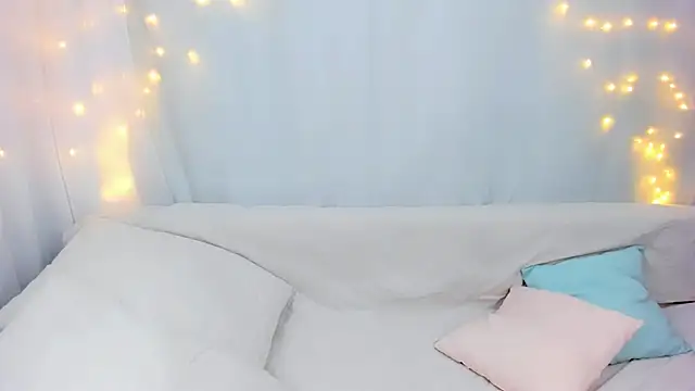 Lily Daviss online show from 02.26.26