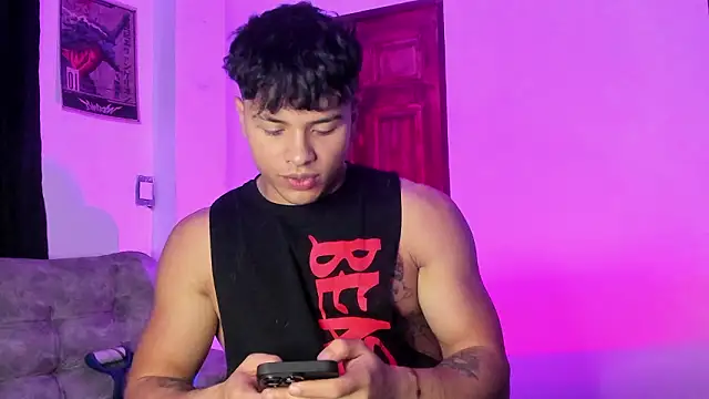 Dominic Biker   online show from 02.12.26