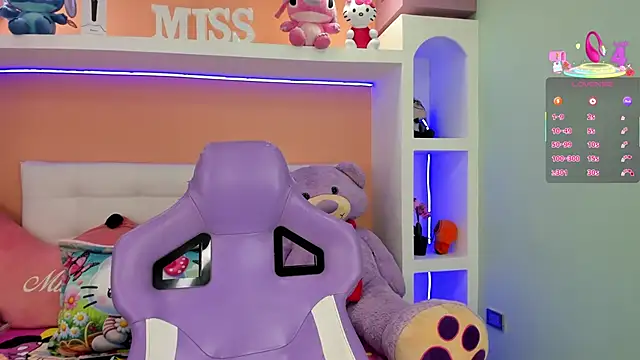 miss danika online show from 03.11.25