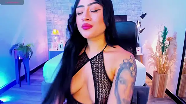 lucianaroy online show from 12.03.24