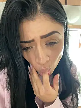 lucianaroy online show from 03.08.25