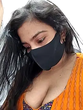 Ritusri Dotta online show from 10.26.25