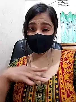 Snapshot of Ritusri_Dotta chatting on 04.19.26 Ritusri Dotta online show from 04.19.26