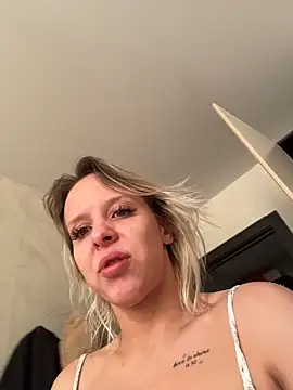 LikaCat online show from 02.21.26