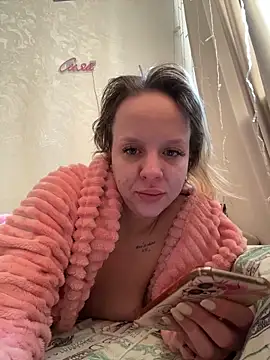 LikaCat online show from 03.04.26