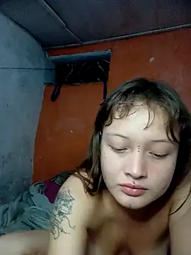 lucyy06 online show from 10.27.25