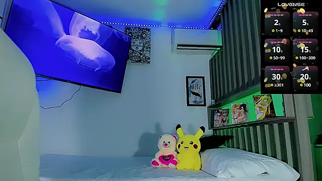 Ashlycuute online show from 03.23.25