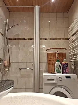 Elfucker77 online show from 10.15.25