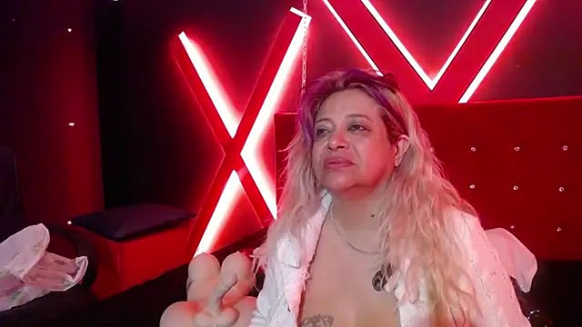 Natasha 699 online show from 10.11.25